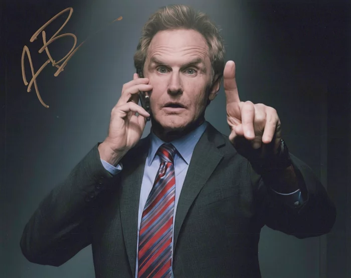 Jere Burns autograph