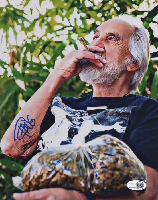 Tommy Chong autograph