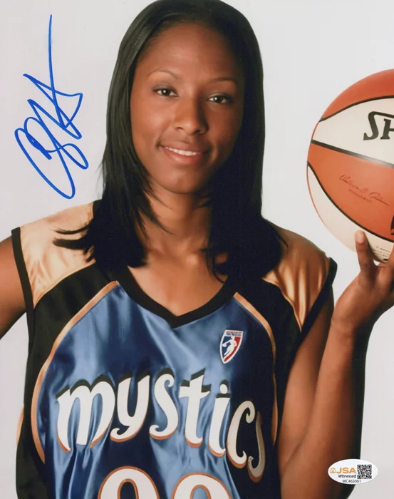 Chamique Holdsclaw autograph