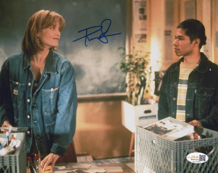Renoly Santiago autograph