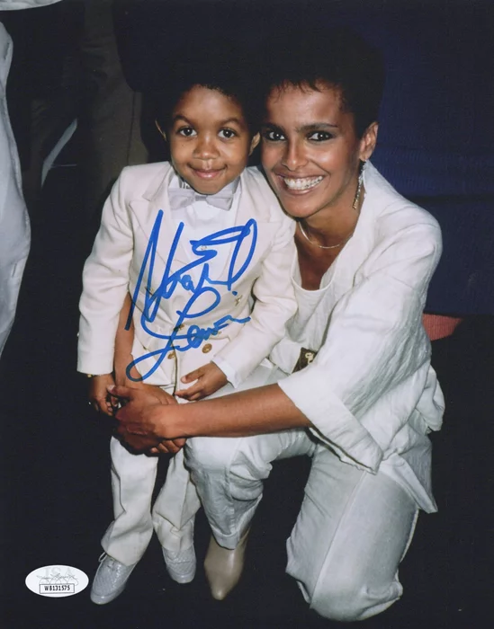 Emmanuel Lewis autograph