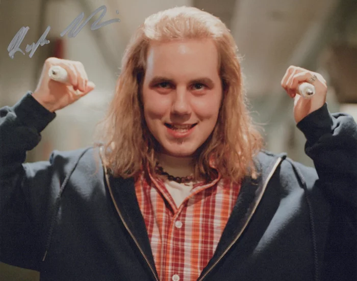 Kyle Labine autograph