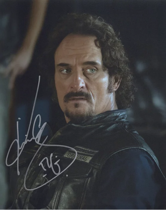 Kim Coates autograph