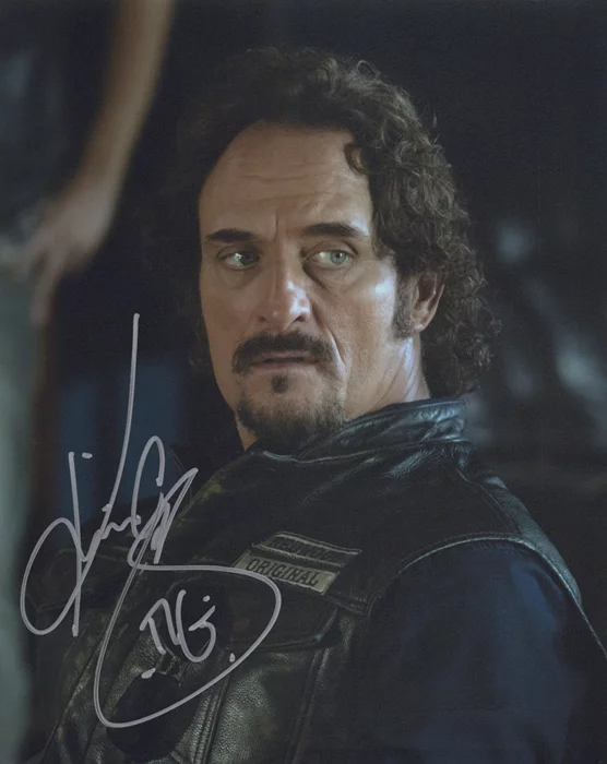 Kim Coates autograph