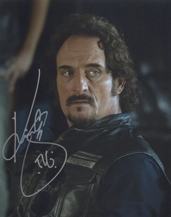 Kim Coates autograph