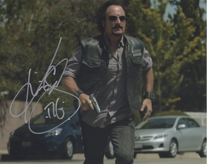 Kim Coates autograph