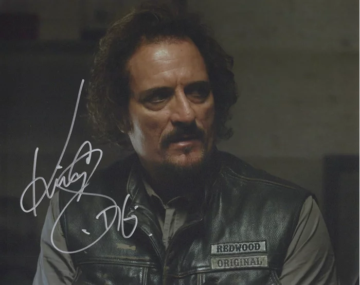 Kim Coates autograph