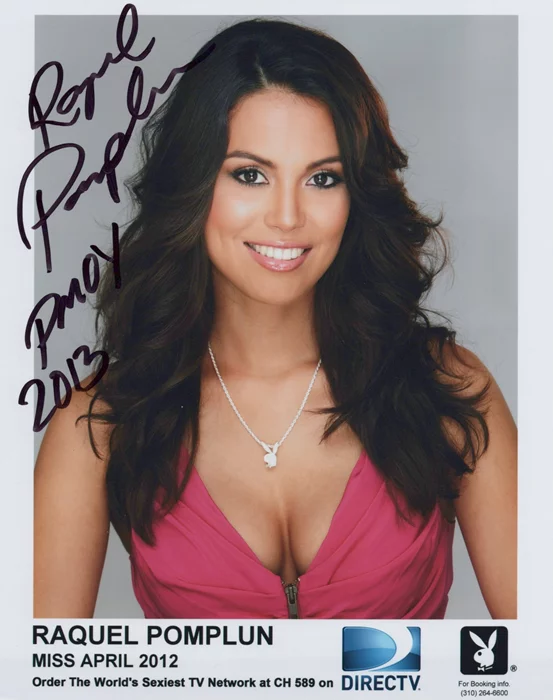 Raquel Pomplun autograph