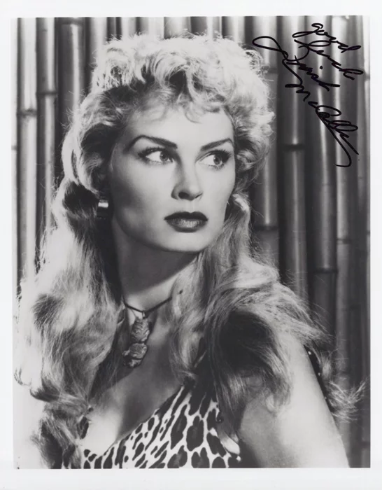 Irish McCalla autograph