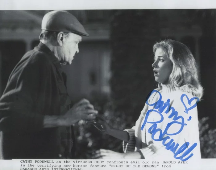 Cathy Podewell autograph