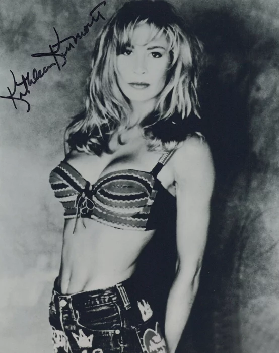 Kathleen Kinmont autograph