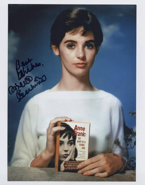 Millie Perkins autograph