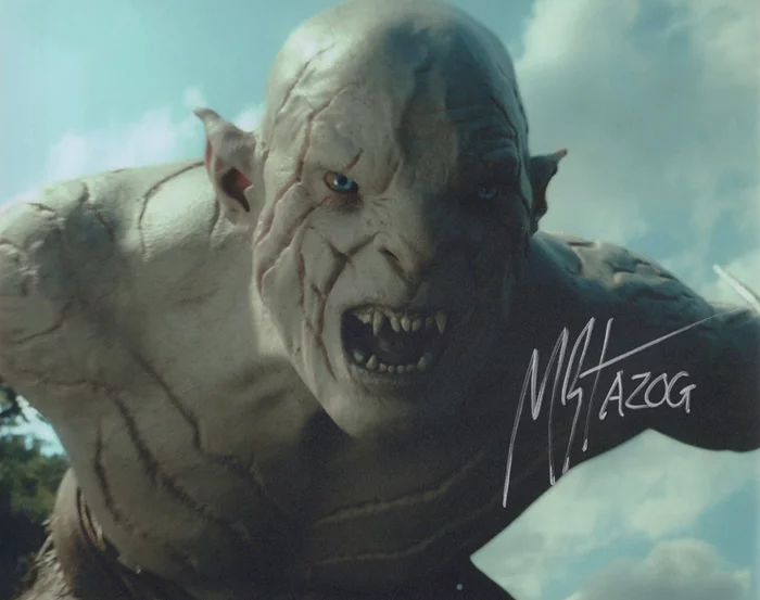 Manu Bennett autograph