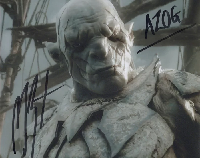 Manu Bennett autograph