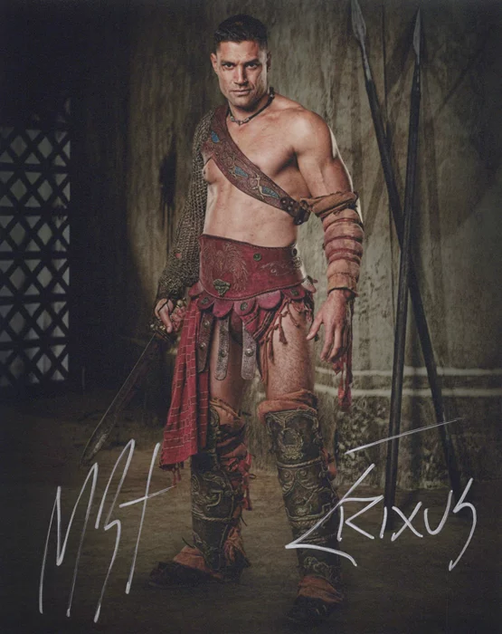 Manu Bennett autograph