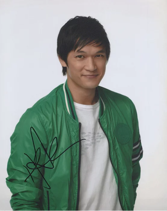 Harry Shum Jr. autograph