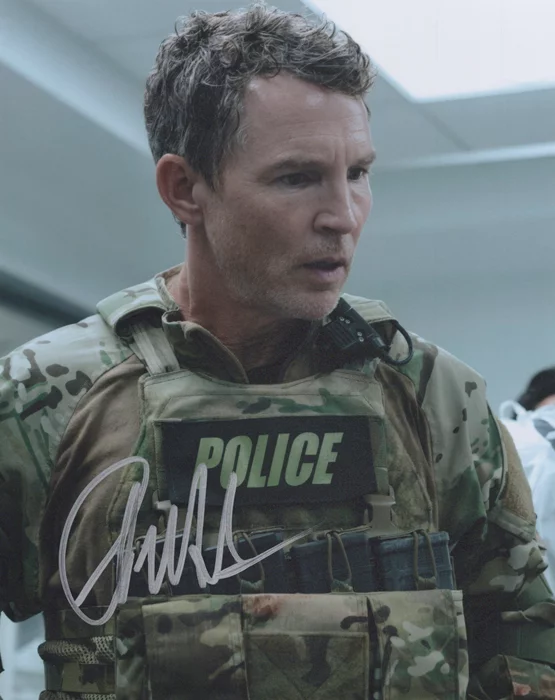 Shawn Hatosy autograph