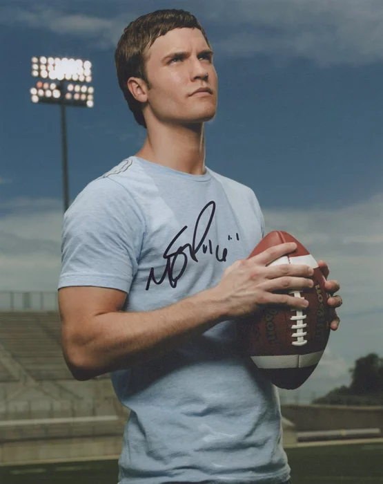 Scott Porter autograph