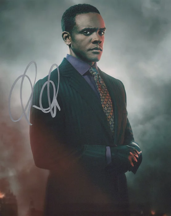 Chris Chalk autograph
