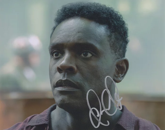 Chris Chalk autograph