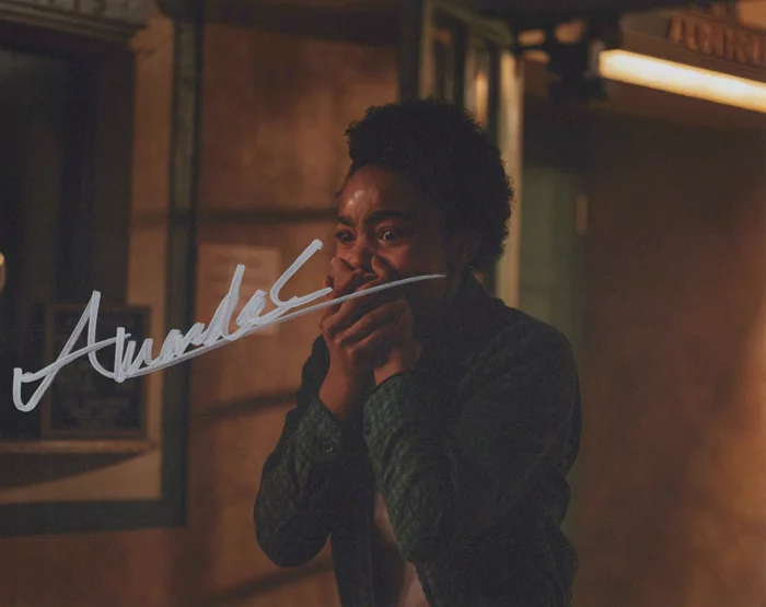 Amanda Christine autograph