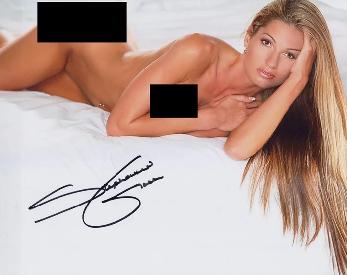 Stephanie Glasson autograph