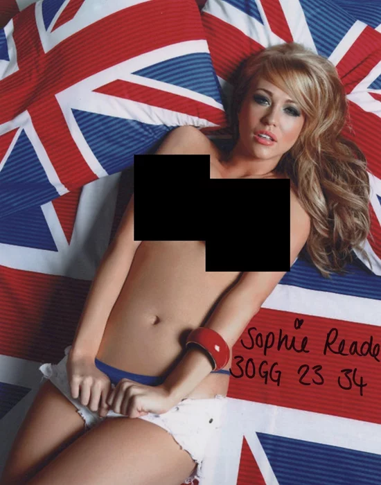 Sophie Reade autograph