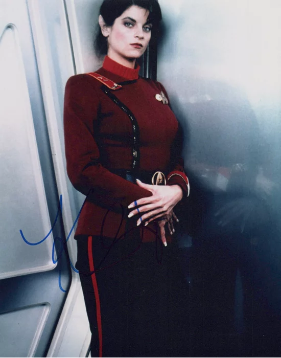 Kirstie Alley autograph