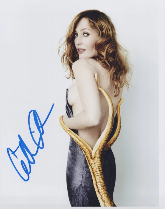 Gillian Anderson autograph