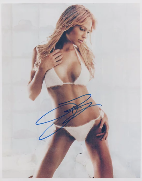Jolene Blalock autograph