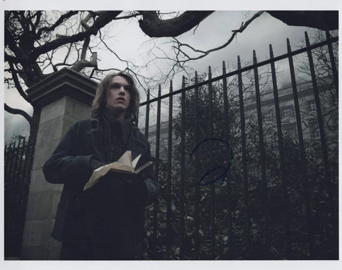Jamie Campbell Bower autograph