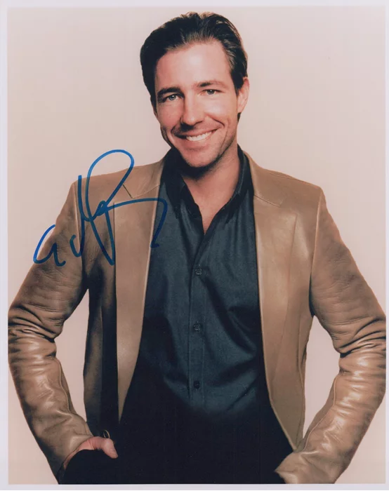 Edward Burns autograph