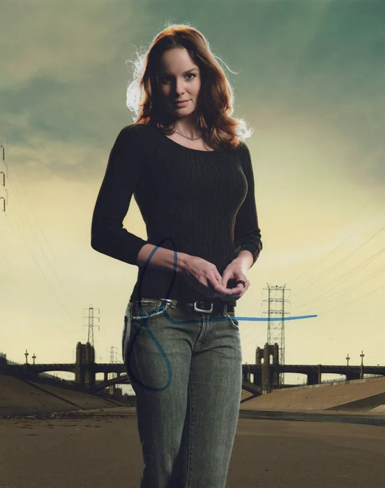 Sarah Wayne Callies autograph