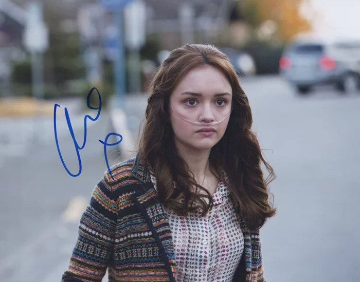 Olivia Cooke autograph