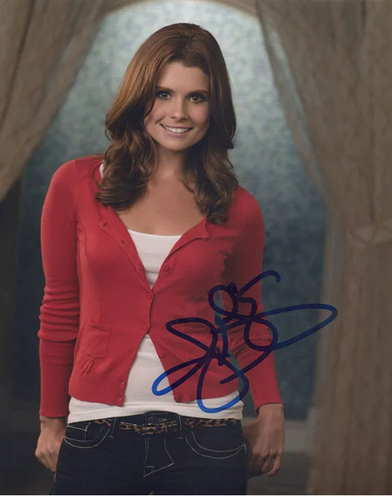 Joanna Garcia autograph