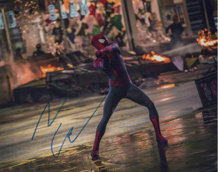 Andrew Garfield autograph