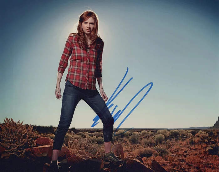 Karen Gillan autograph