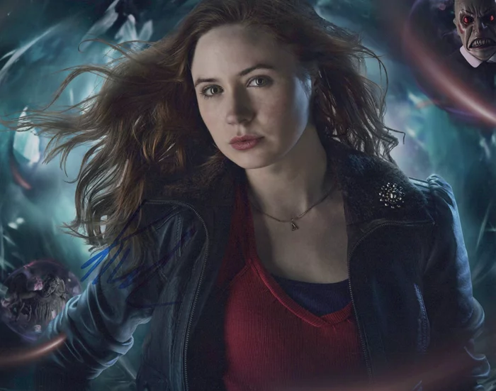 Karen Gillan autograph