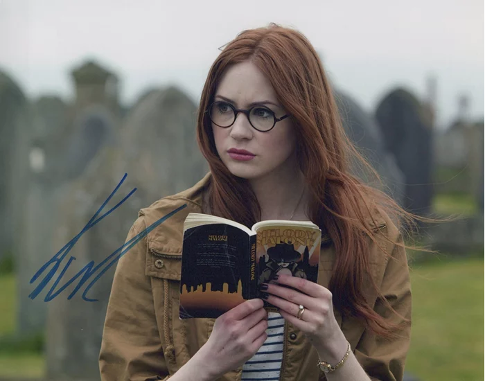 Karen Gillan autograph