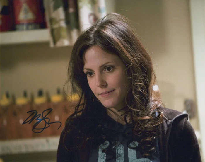 Mary Louise Parker autograph