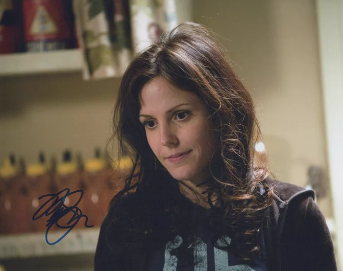 Mary Louise Parker autograph