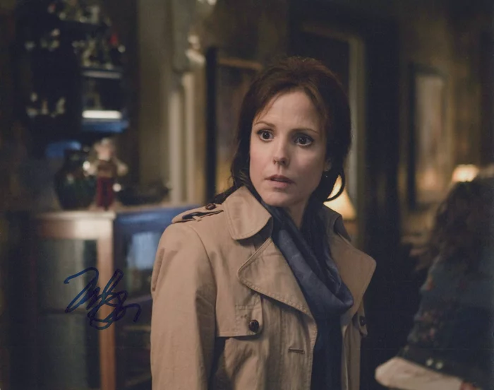 Mary Louise Parker autograph