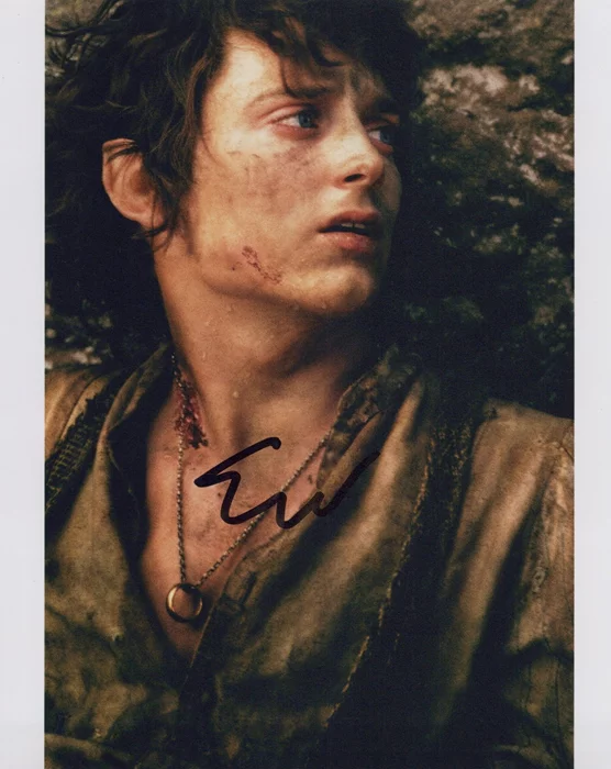 Elijah Wood autograph