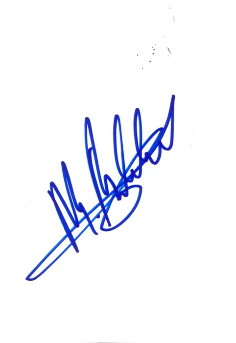 Maia Mitchell autograph