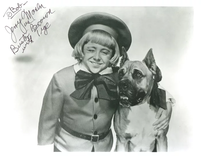 Jerry Maren autograph