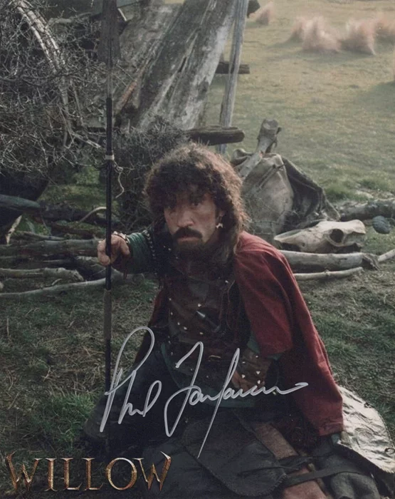 Phil Fondacaro autograph