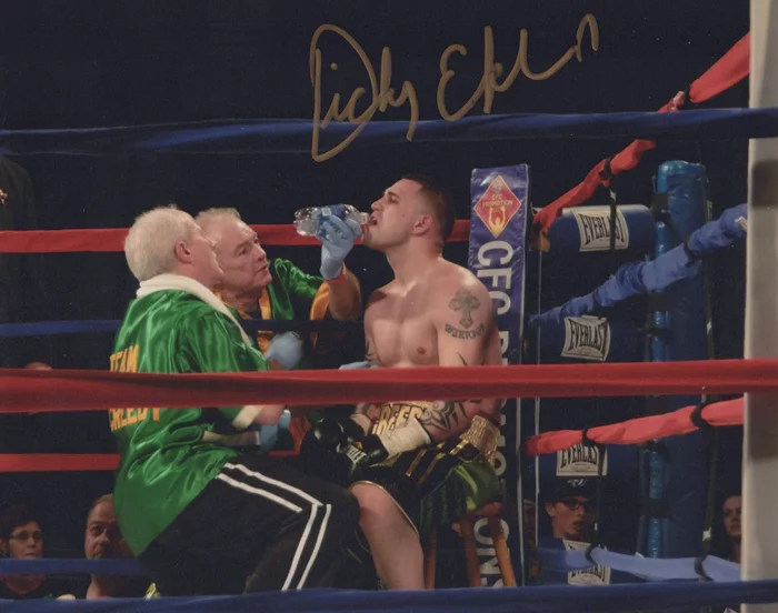 Dicky Eklund autograph