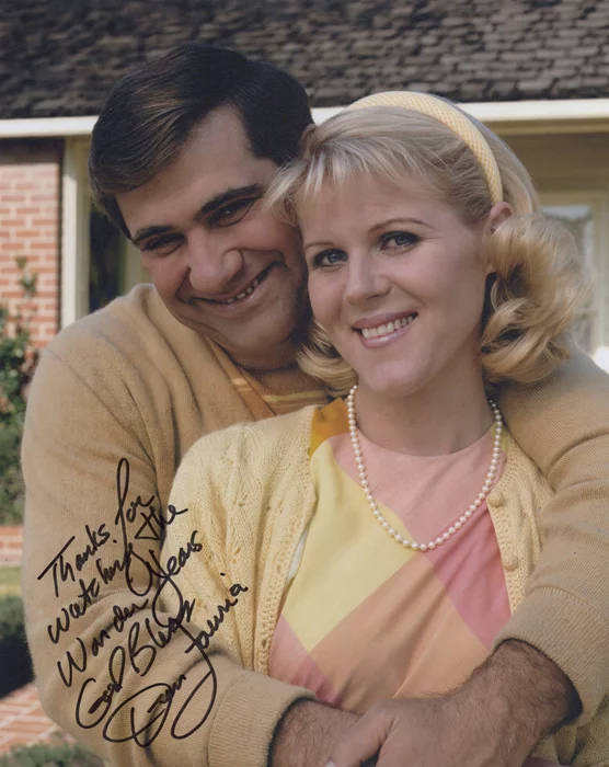 Dan Lauria autograph