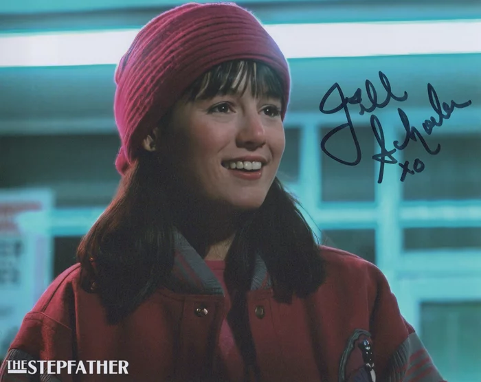 Jill Schoelen autograph