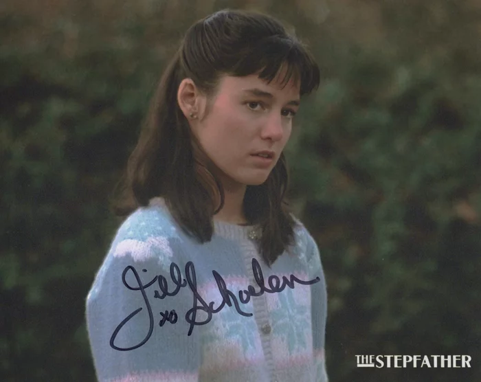 Jill Schoelen autograph